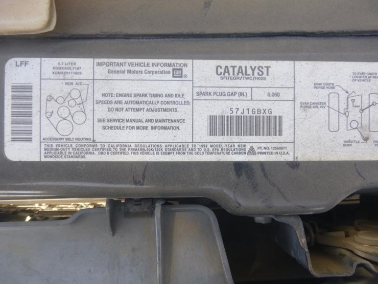 1999-gmc-3500-image-26