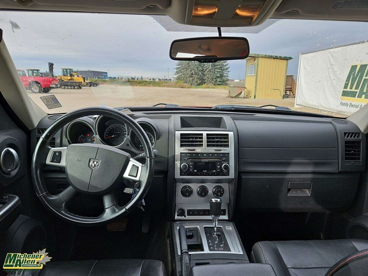 2008-dodge-nitro-image-27