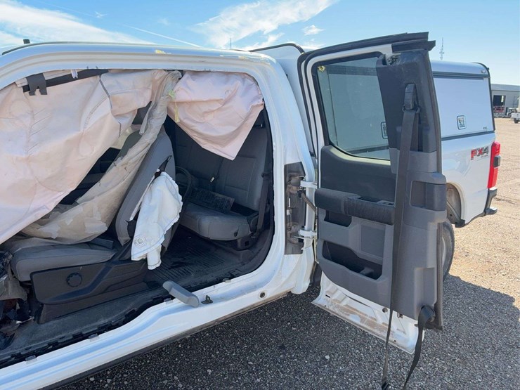 2024-ford-f350-image-19