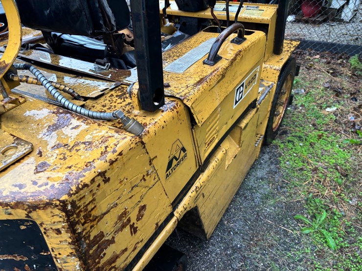 caterpillar-v50b-image-19