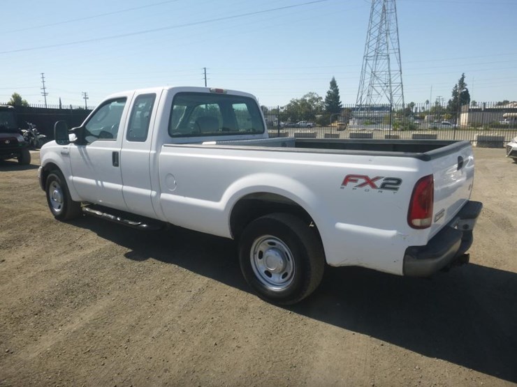 2005-ford-f250-image-4