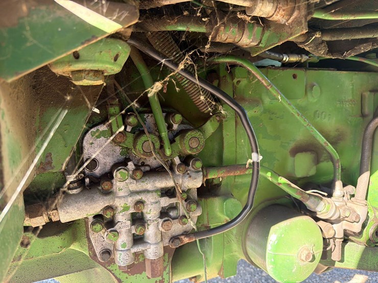 john-deere-4430-image-14
