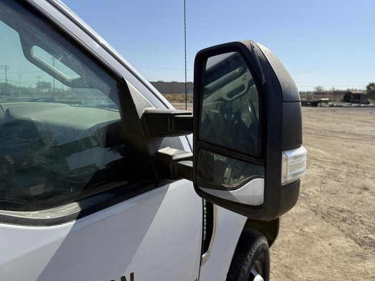 2019-ford-f450-image-25
