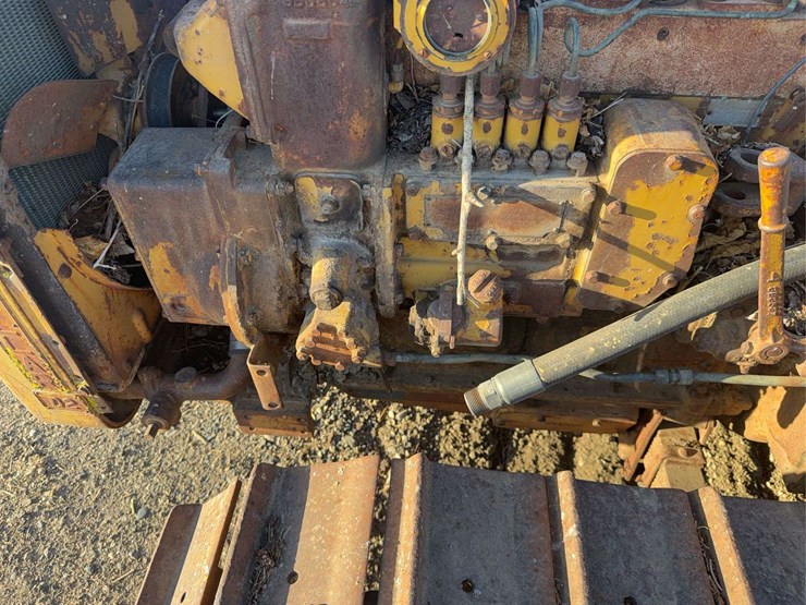 caterpillar-d2-image-15