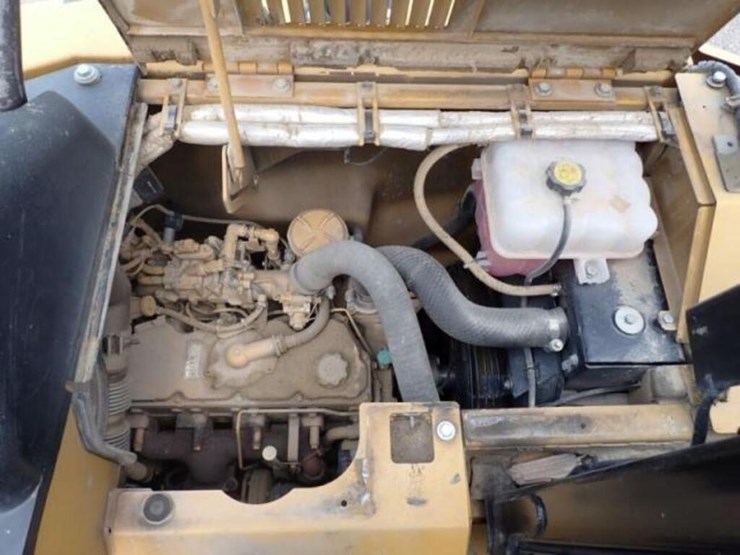 2017-caterpillar-315fl-image-78