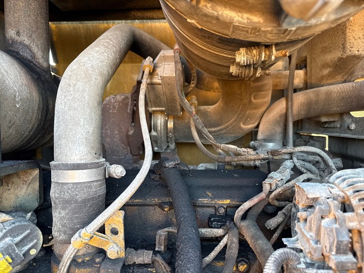 deere-644j-image-93