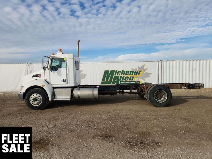 2015-kenworth-t370-image-5