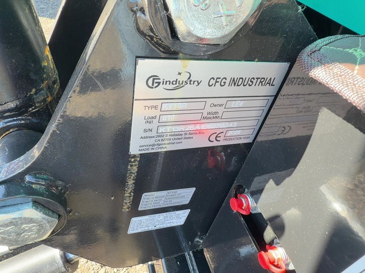 cfg-industrial-kt13r-mini-excavator-image-5