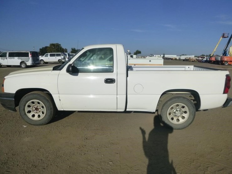 2006-chevrolet-silverado-1500-image-6