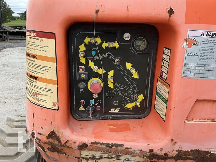 2019-jlg-m600jp-image-12