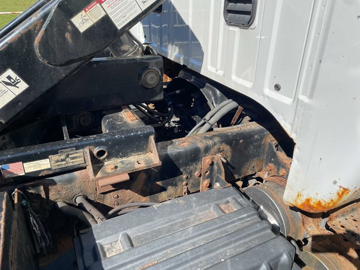 2013-ford-f750-image-43