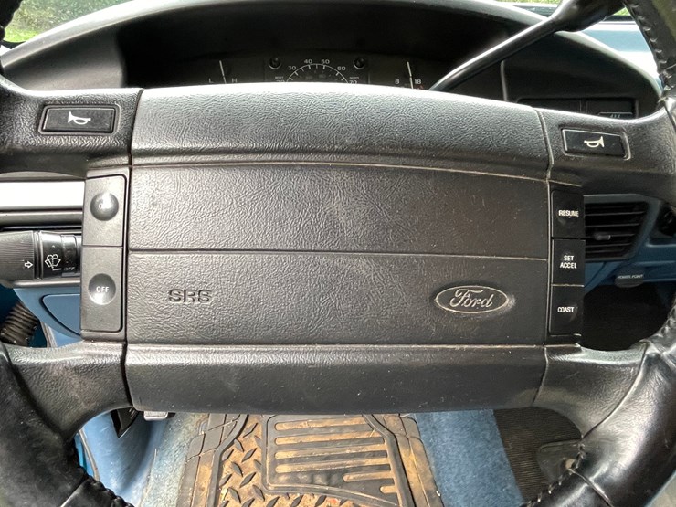 1995-ford-f150-xlt-image-69