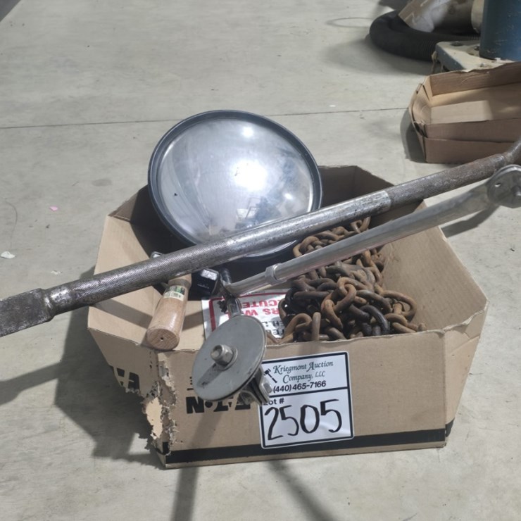flat of misc items
