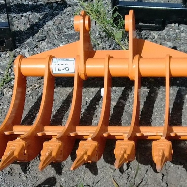 CATERPILLAR 305