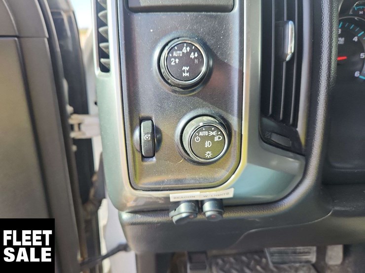 2015-chevrolet-silverado-1500-image-11