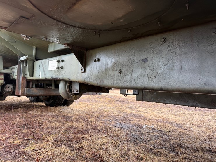 1984-mack-dm492s-image-59