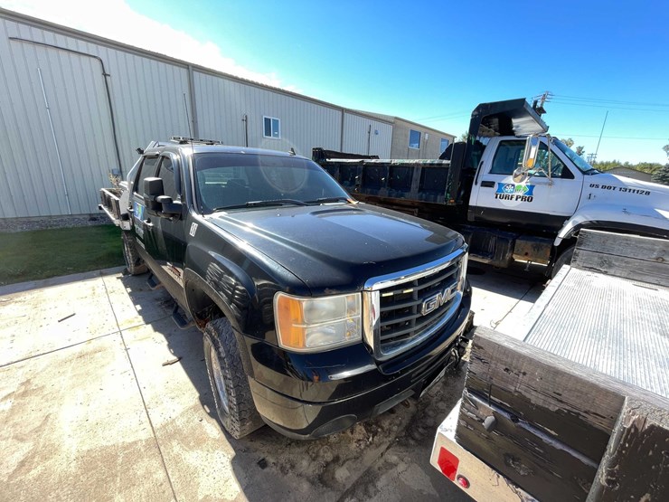 2008-gmc-2500hd-image-9