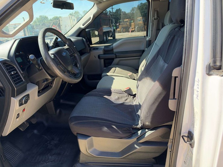 2018-ford-f150-image-10