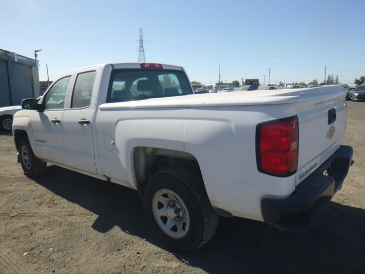2017-chevrolet-1500-image-4