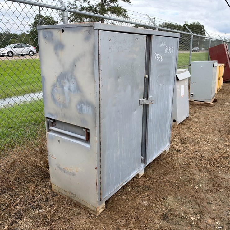 #7536 • HEAVY DUTY JOB BOX/STORAGE CONTAINER