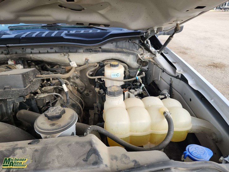 2022-ford-f250-image-31