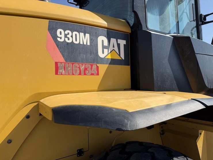 2019-caterpillar-930m-image-45