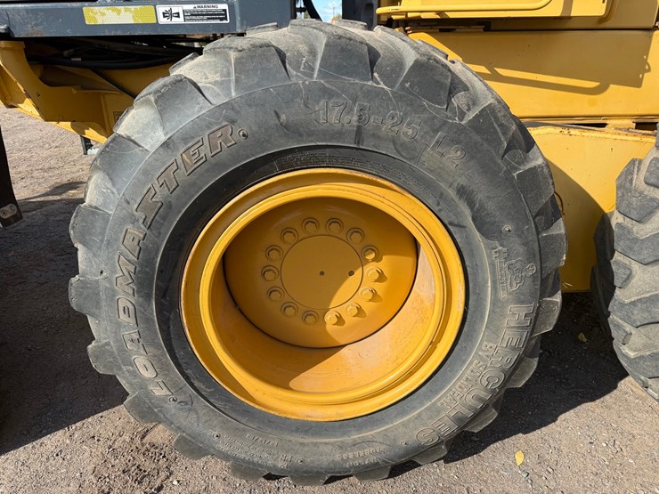 deere-672d-image-129
