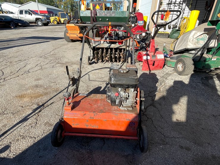 #1854-•-husqvarna-walk-behind-leaf-thatcher-image-2