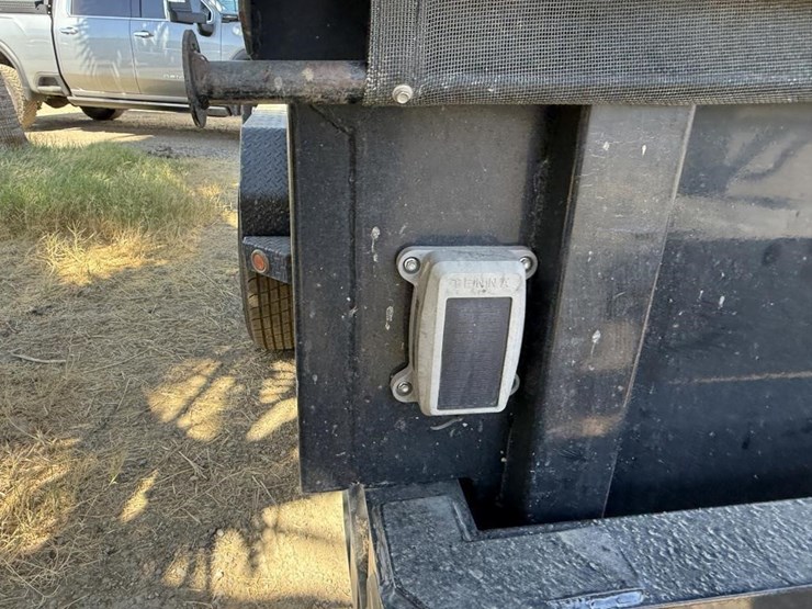 2022-delco-12'-dump-trailer-image-16