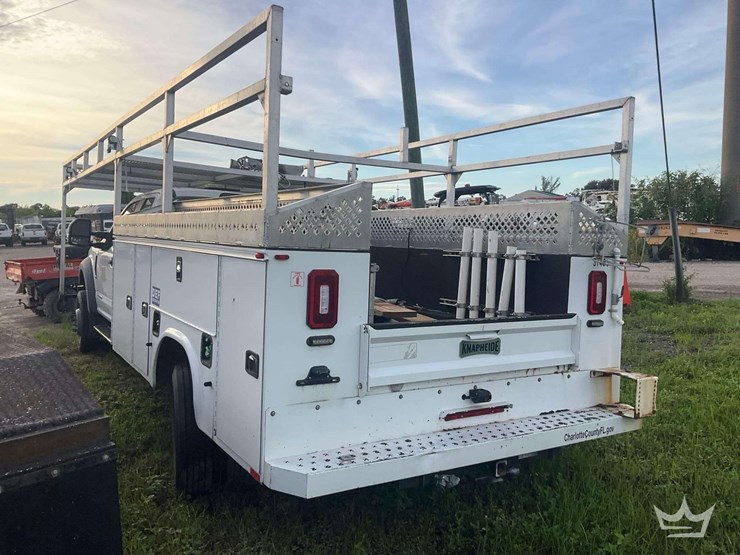 2019-ford-f550-image-10
