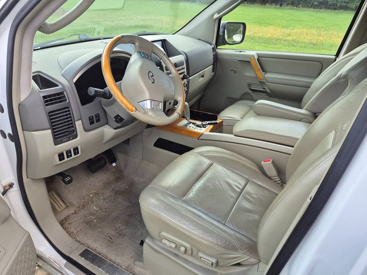 2006-infiniti-qx56-image-5