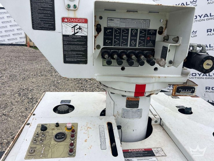 2019-altec-at37gw-image-8