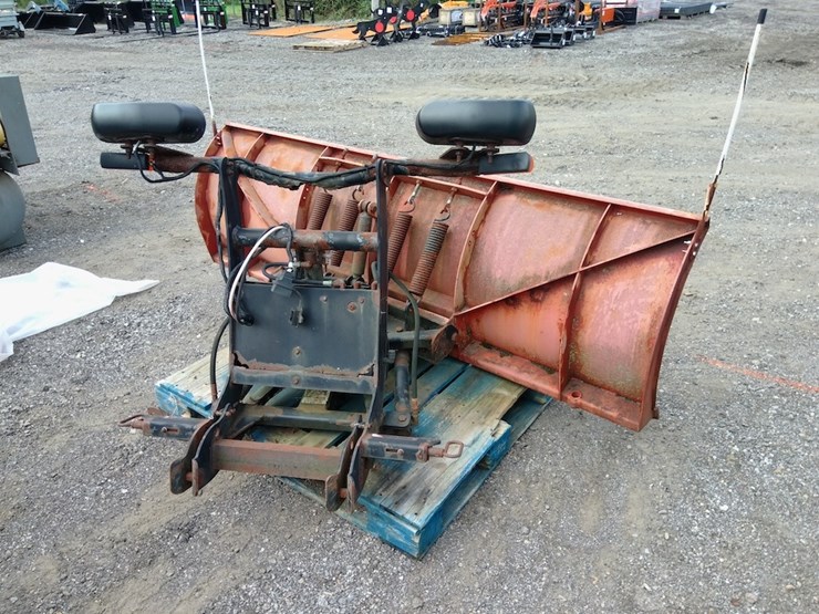 90"-boss-snowplow-image-3