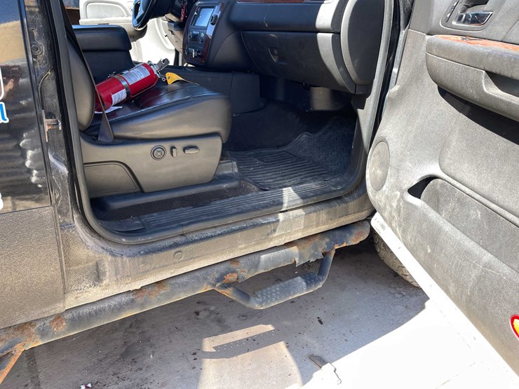 2008-gmc-2500hd-image-57
