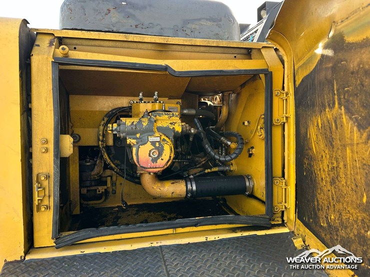 komatsu-pc270-lc-6le-image-83
