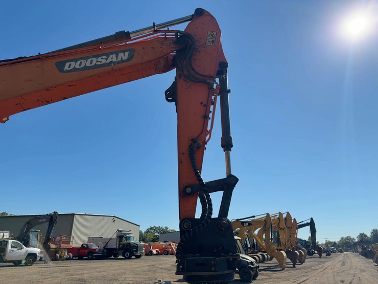 2018-doosan-dx225-lc-5-image-16