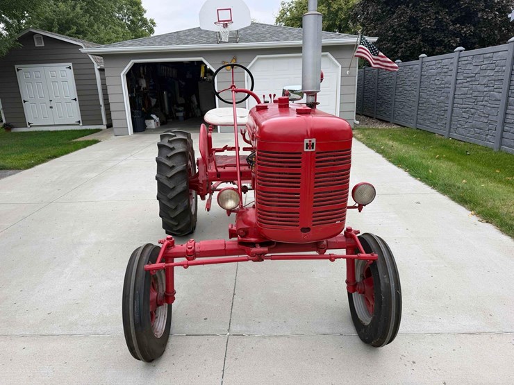 1948-ih-mccormick-farmall-super-a-tractor-image-8