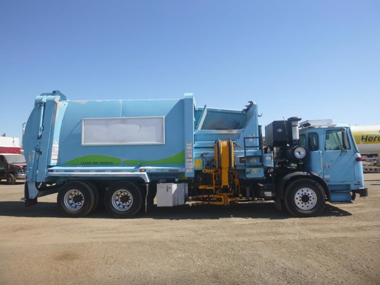 2017-autocar-xpeditor-image-9