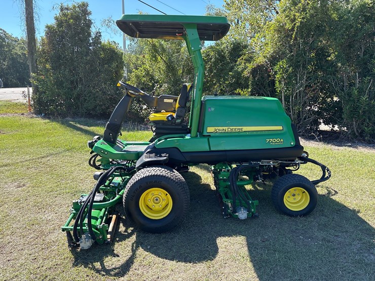john-deere-7700a-image-1