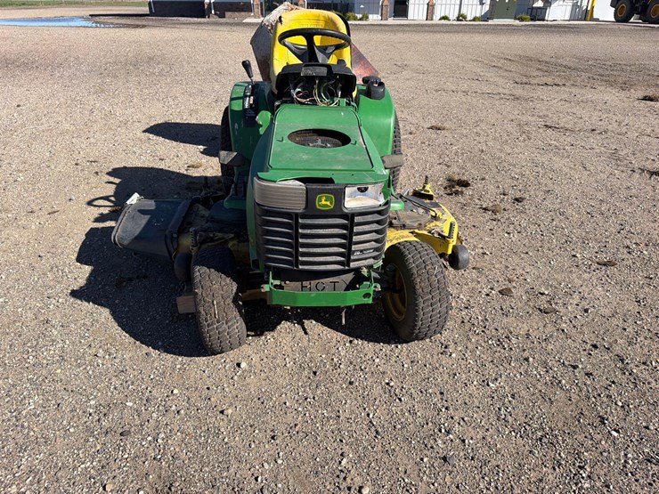 john-deere-245-image-7