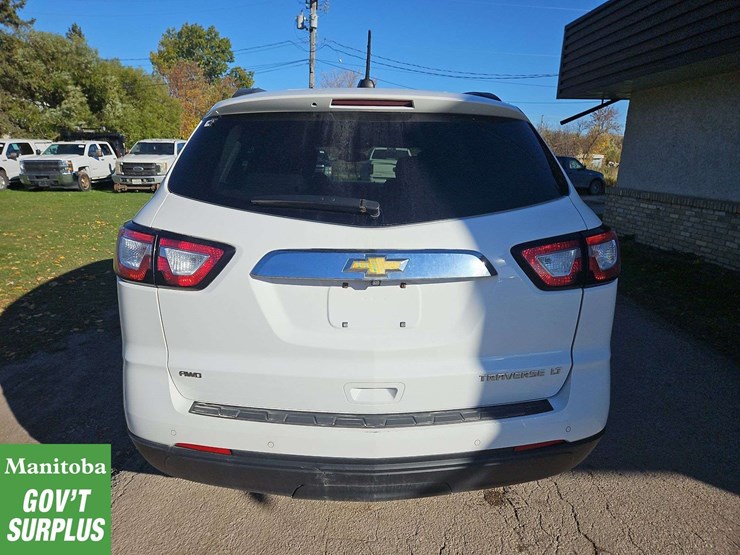 2016-chevrolet-traverse-image-6