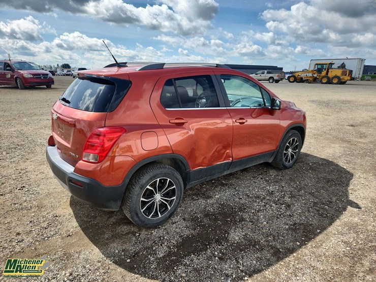 2014-chevrolet-trax-lt-image-4