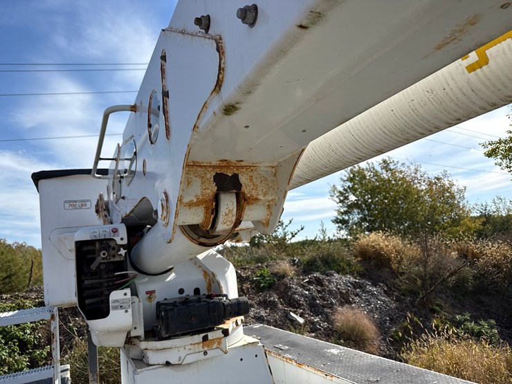 2012-altec-am55-image-47