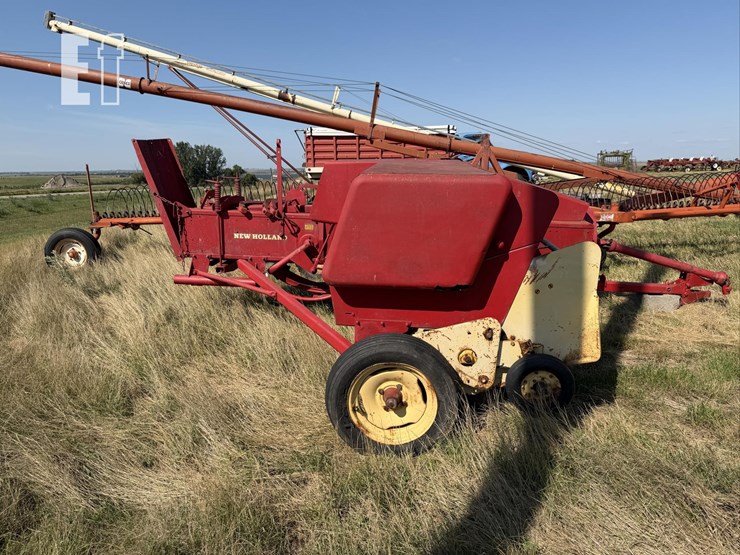 new-holland-270-image-4