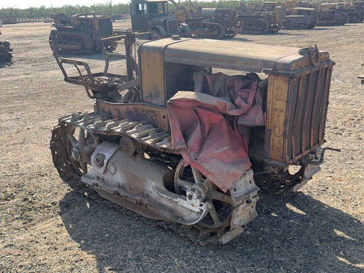 caterpillar-2-ton-image-4