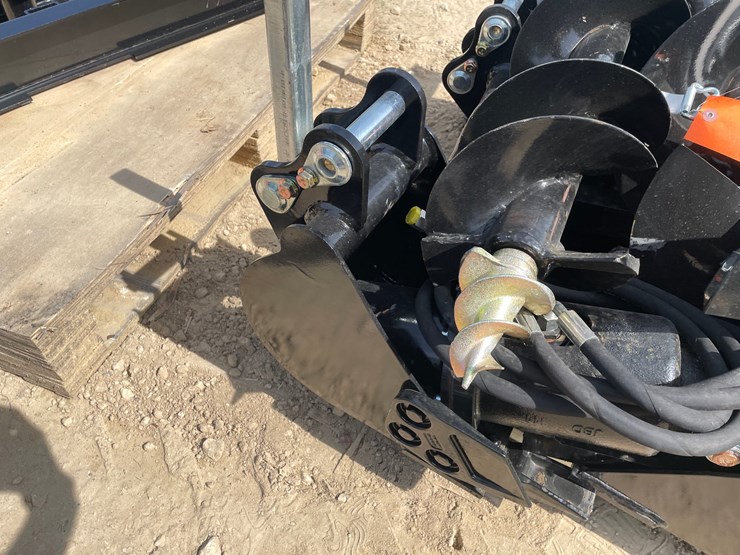 #2029-•-excavator-attachment-set-image-10