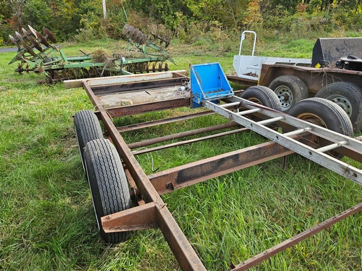 #2131-•-tandem-axle-utility-trailer-image-15