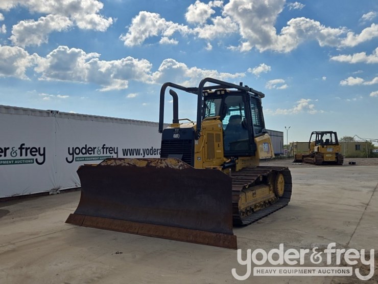 2021-caterpillar-d4-lgp-image-1