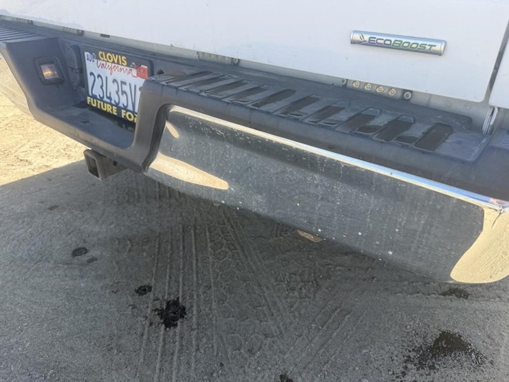 2020-ford-f150-image-25