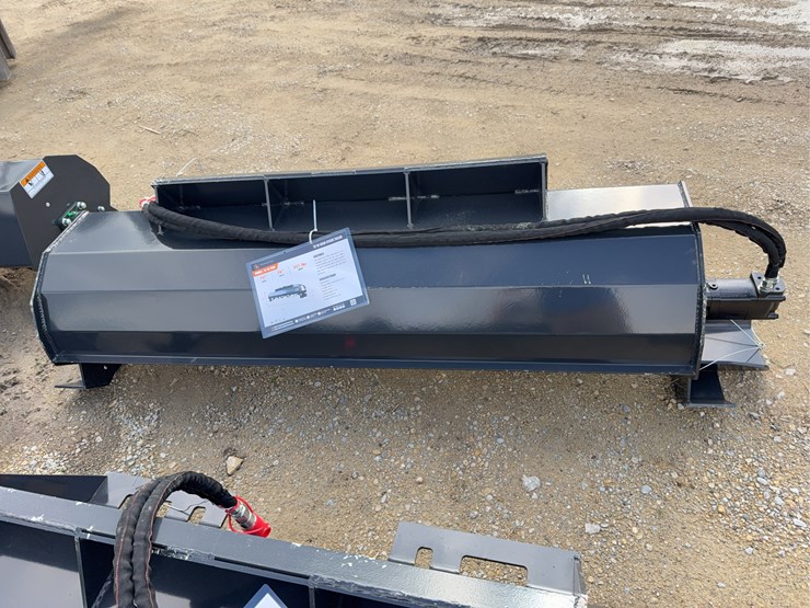 unused-2026-skid-steer-hydraulic-rotary-tiller-attachment-image-1